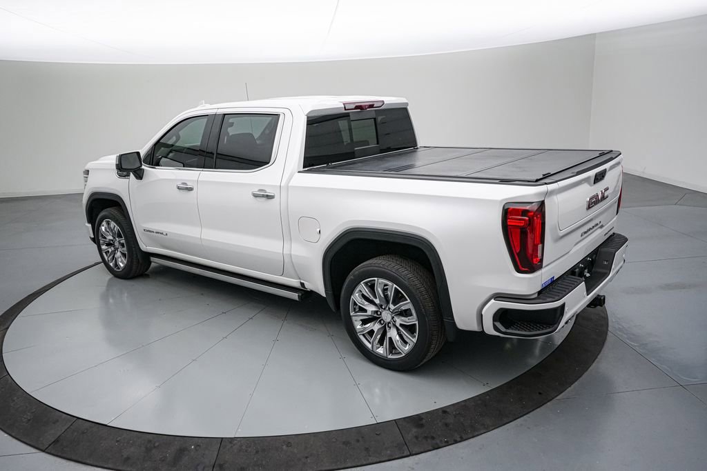 Used 2024 GMC Sierra 1500 Denali w/ Denali Reserve Package AWD/4WD video 3