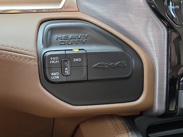 Used 2023 RAM 3500 Limited AWD/4WD image 27