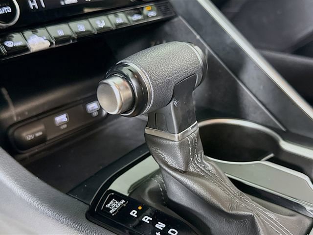 Used 2022 Kia K5 LXS image 16