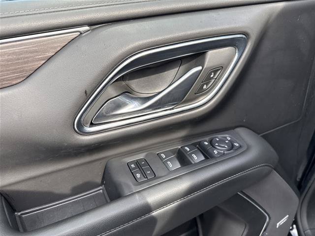 Used 2024 Chevrolet Tahoe Z71 w/ Luxury Package AWD/4WD image 27