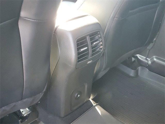 Certified 2023 Ford Escape Platinum image 29