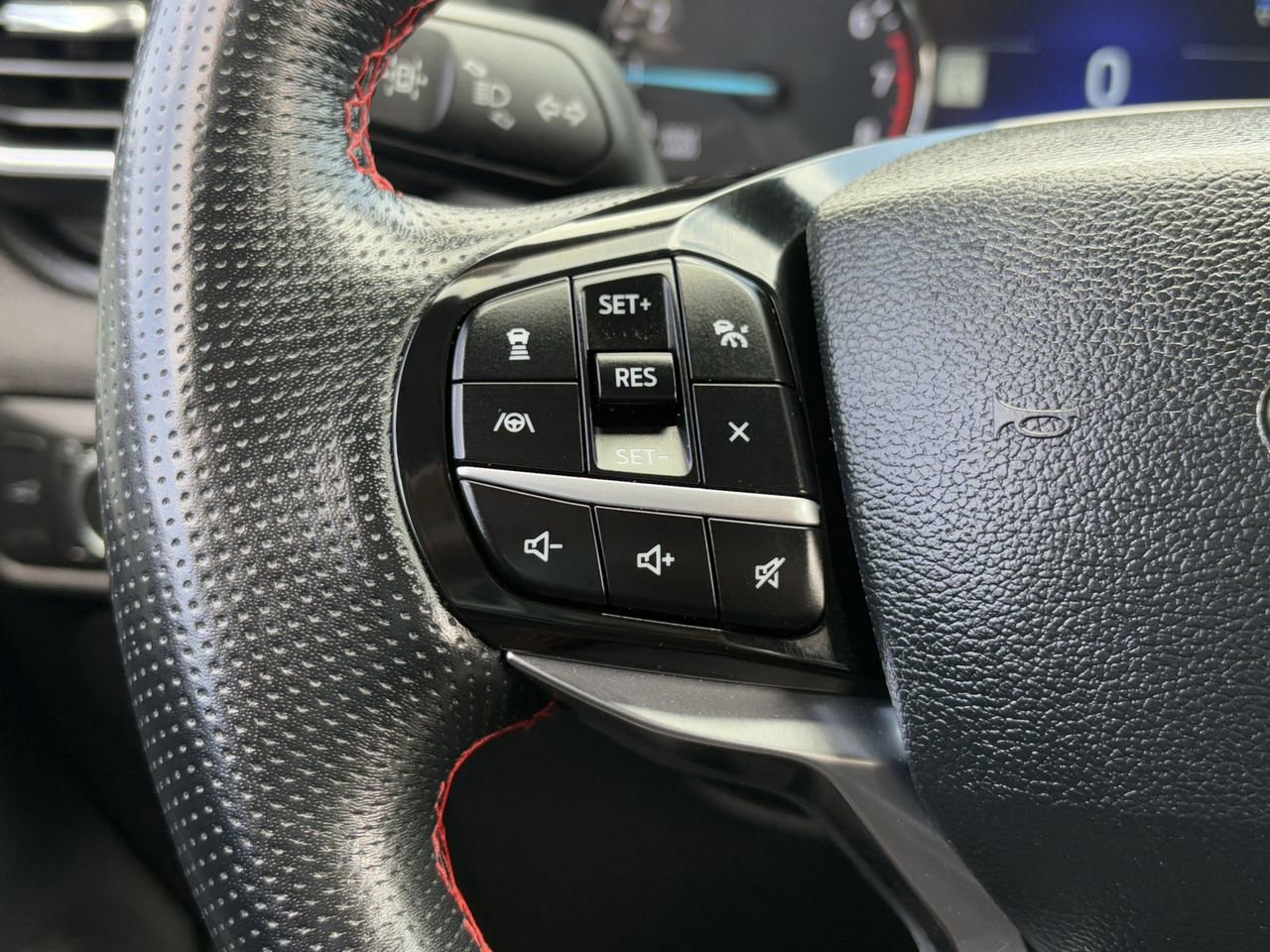 Certified 2022 Ford Explorer ST-Line w/ Class IV Trailer Tow Package image 16