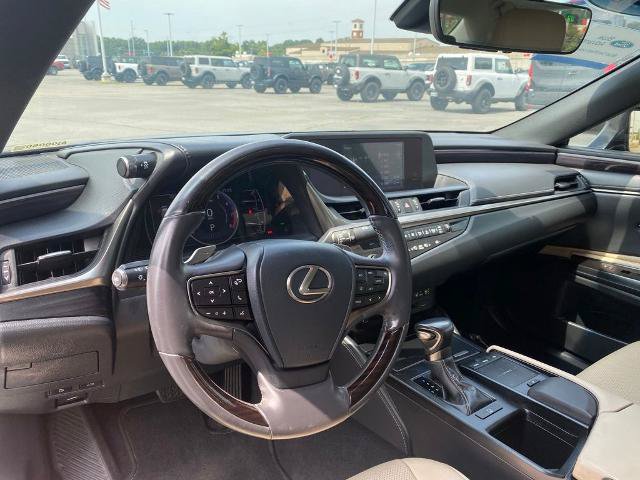 Used 2020 Lexus ES 350 w/ Premium Package FWD image 12