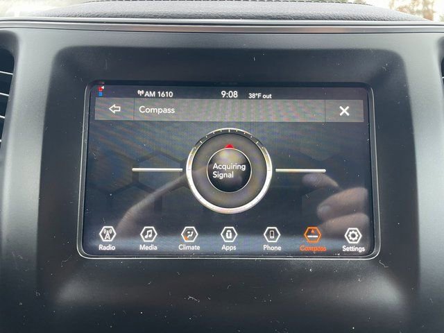 Used 2020 Jeep Cherokee Latitude Plus image 22