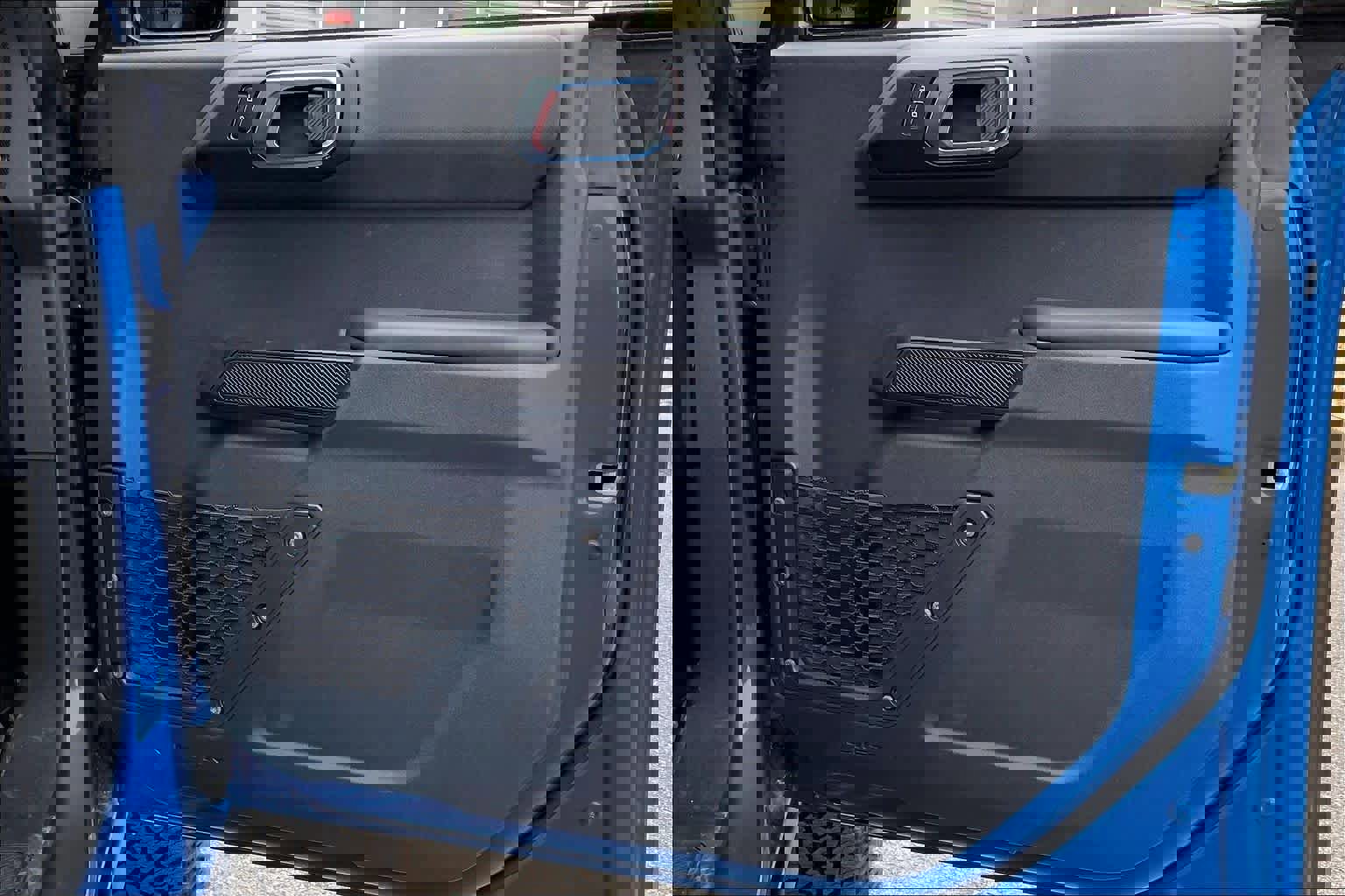 Certified 2025 Ford Bronco Big Bend w/ Black Diamond Package image 21