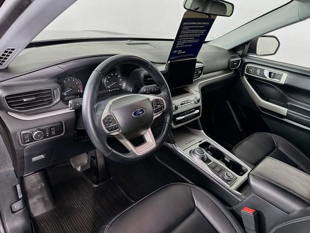 Certified 2023 Ford Explorer XLT w/ Equipment Group 202A image 16