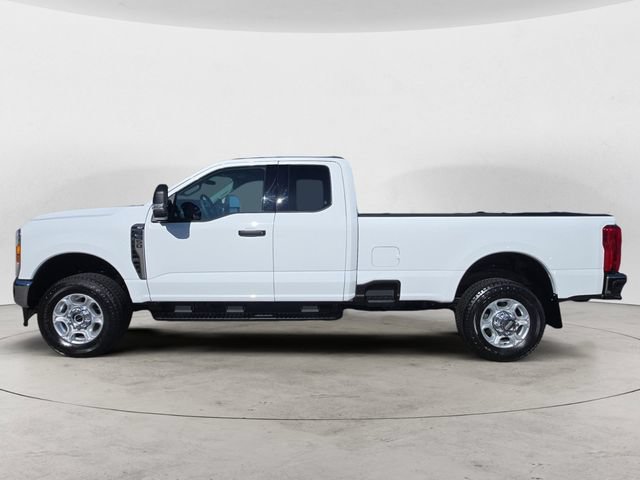 Certified 2026 Ford F350 XLT w/ FX4 Off-Road Package AWD/4WD image 2
