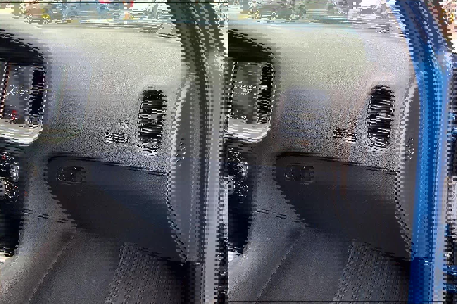 Used 2022 Dodge Charger R/T w/ Blacktop Package image 19