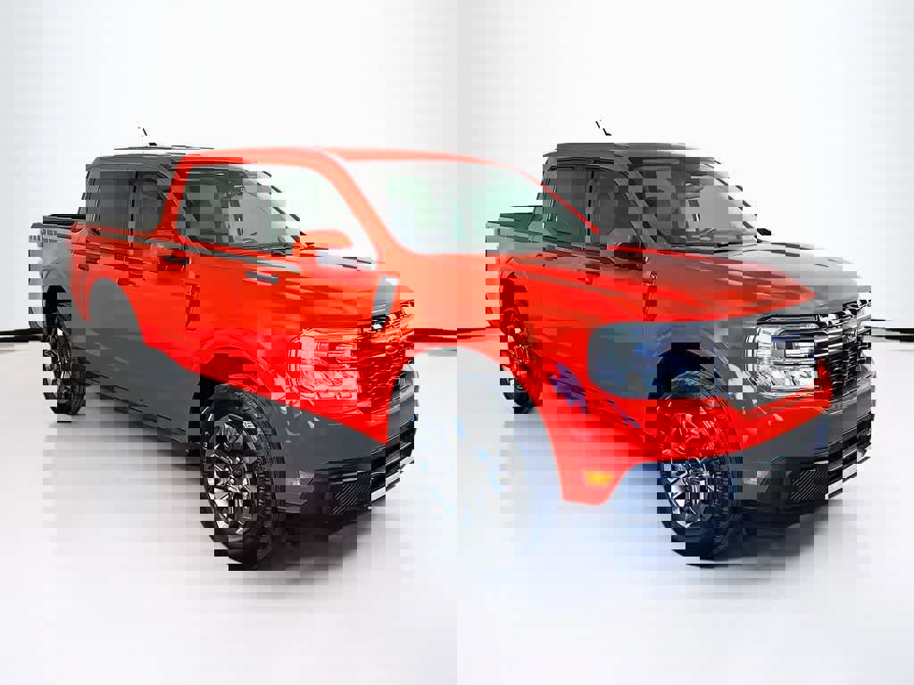 Certified 2022 Ford Maverick XLT w/ XLT Luxury Package image 7