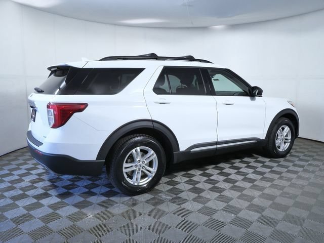 Certified 2020 Ford Explorer XLT w/ Equipment Group 202A AWD/4WD image 8