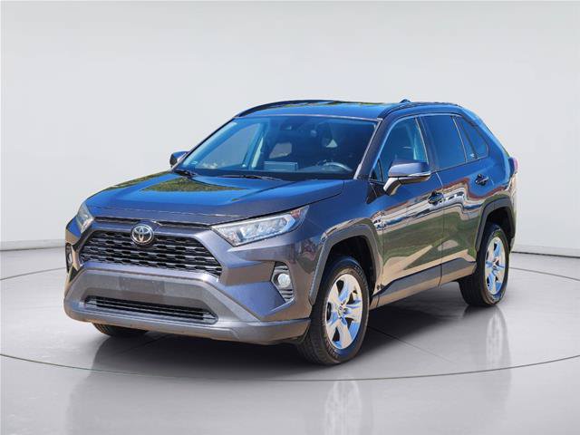 Used 2021 Toyota RAV4 XLE FWD image 3