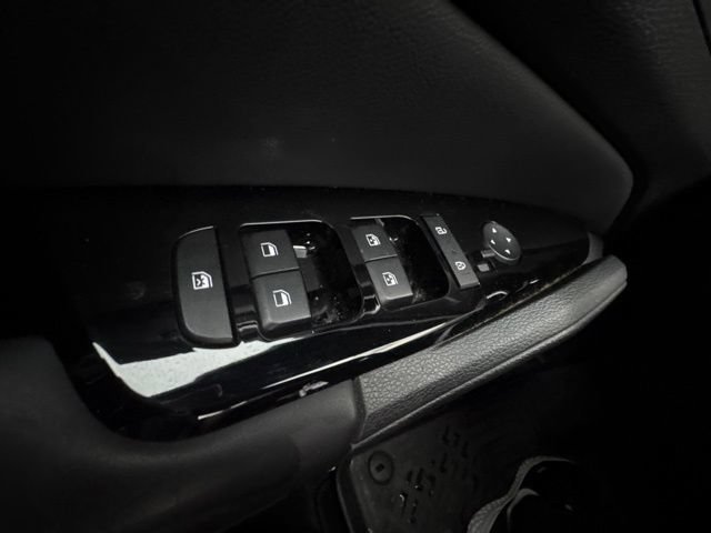 Used 2023 Kia Sportage X-Line w/ X-Line Premium Package AWD/4WD image 17
