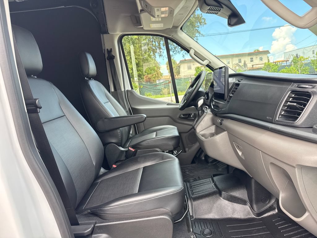 Certified 2026 Ford Transit 250 148 Medium Roof w/ Load Area Protection Package RWD image 23