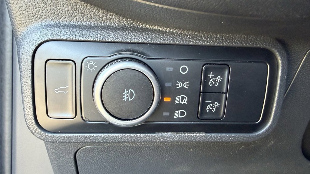 Certified 2025 Ford Explorer ST-Line image 14