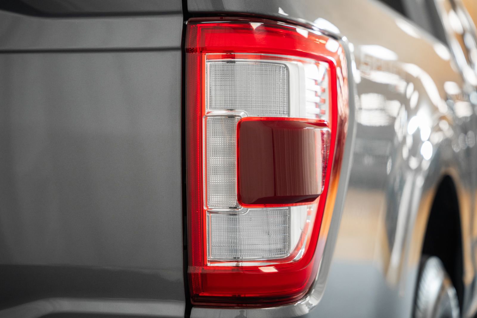 Certified 2021 Ford F150 Lariat w/ Equipment Group 502A High image 21