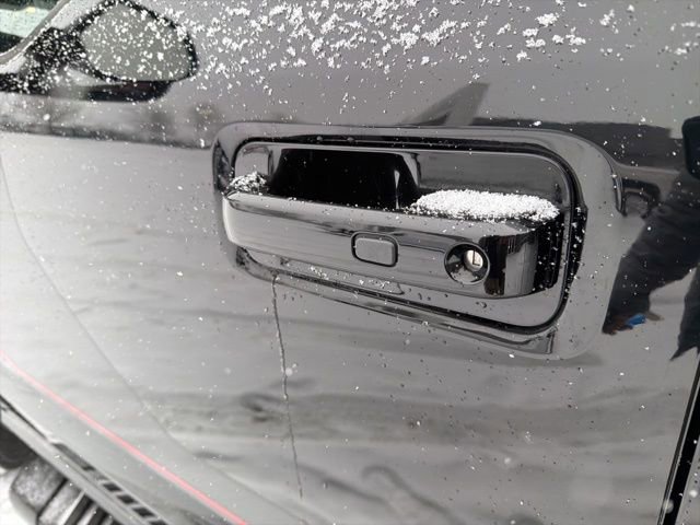 Certified 2017 Ford F150 Lariat w/ Equipment Group 502A Luxury image 20