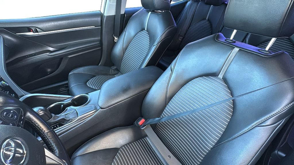Used 2021 Toyota Camry SE w/ Convenience Package image 22