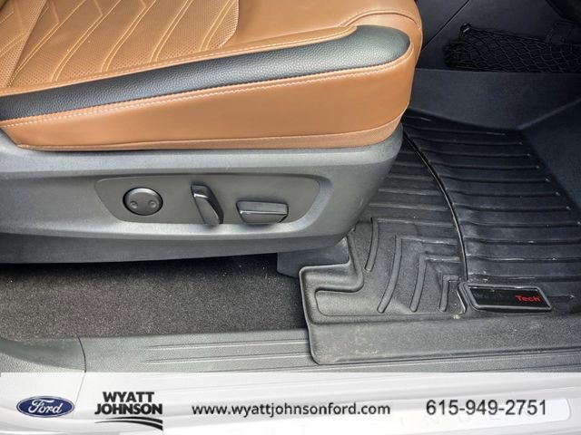 Used 2024 Nissan Pathfinder Platinum w/ Cargo Package image 26