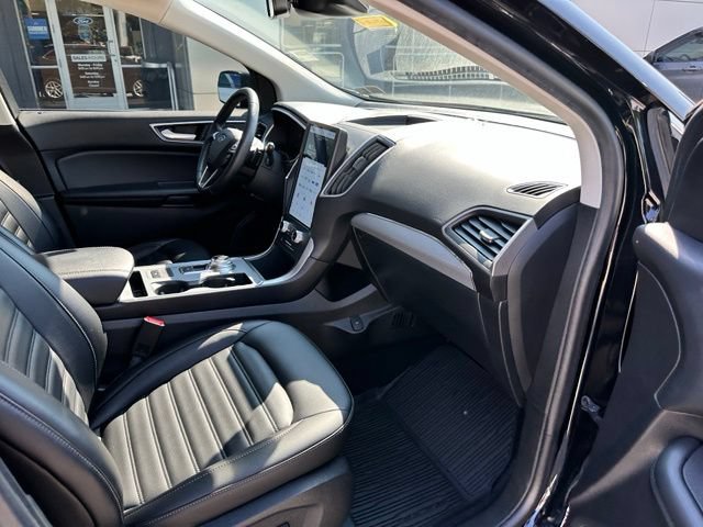 Certified 2021 Ford Edge SEL w/ Convenience Package AWD/4WD image 60