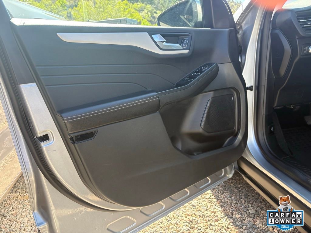 Certified 2021 Ford Escape SEL w/ Class II Trailer Tow Package image 14