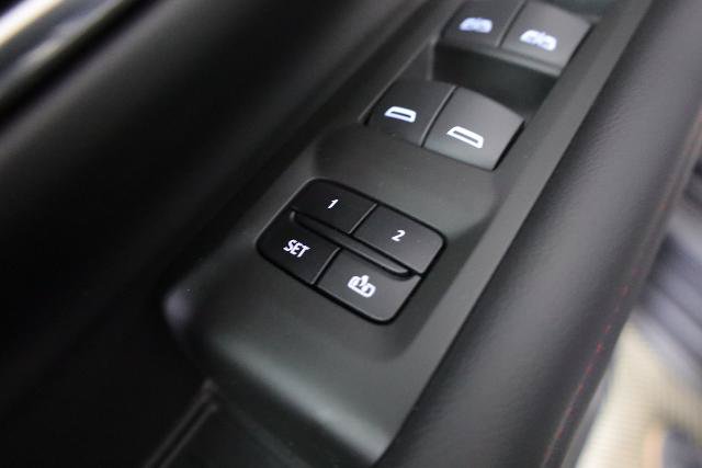 Used 2022 Chevrolet Suburban RST w/ Sport Performance Package AWD/4WD image 31