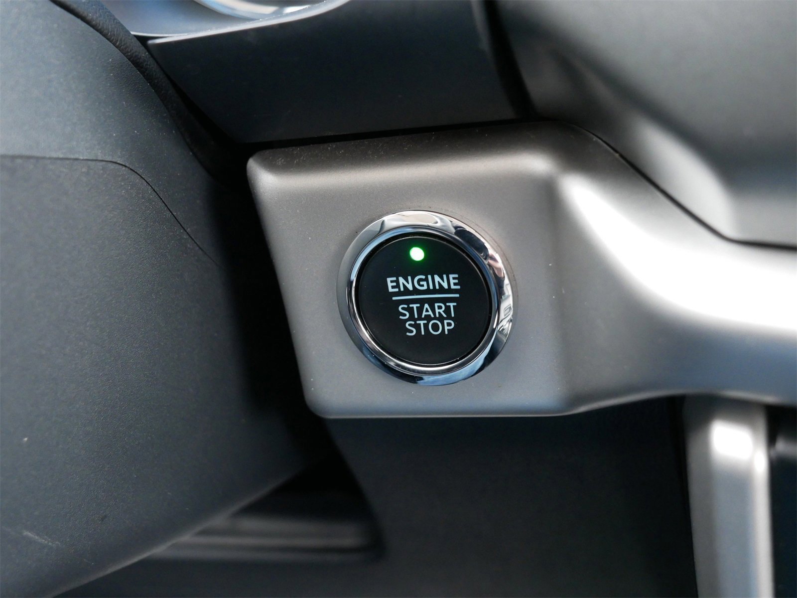 Certified 2024 Ford Expedition Max XLT image 29