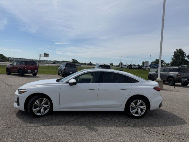 Used 2025 Audi A5 2.0T Premium w/ Convenience Package AWD/4WD image 6