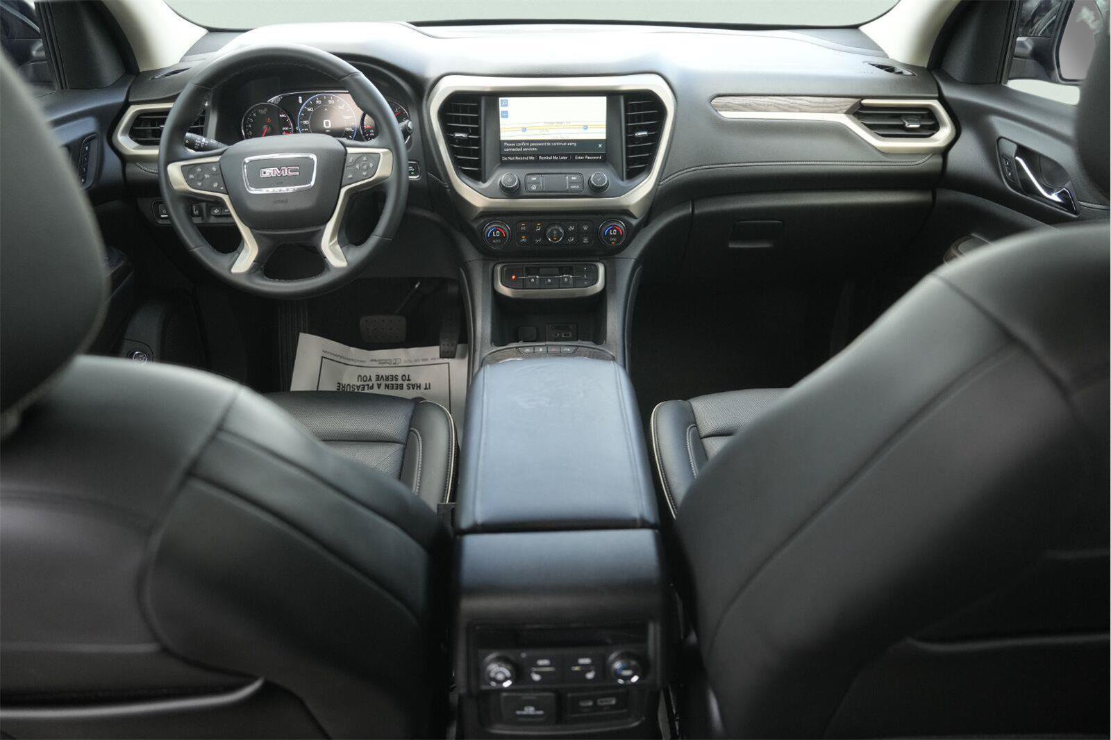 Used 2023 GMC Acadia Denali w/ Denali Ultimate Package FWD image 21