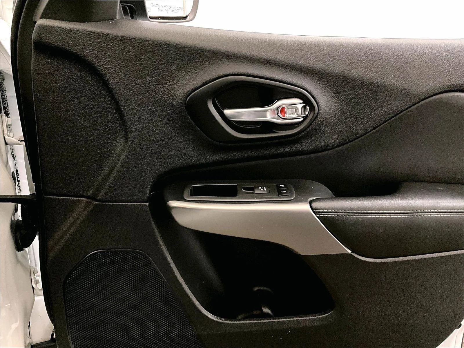 Used 2021 Jeep Cherokee Latitude Lux 80th Anniv w/ Quick Order Package 26U 80TH image 23