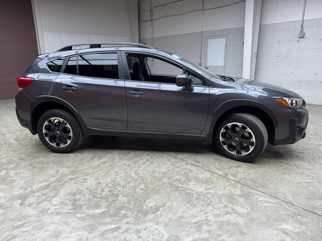Used 2021 Subaru Crosstrek 2.0i Premium image 6