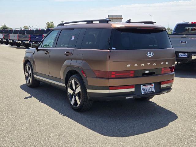Used 2024 Hyundai Santa Fe Limited FWD image 4