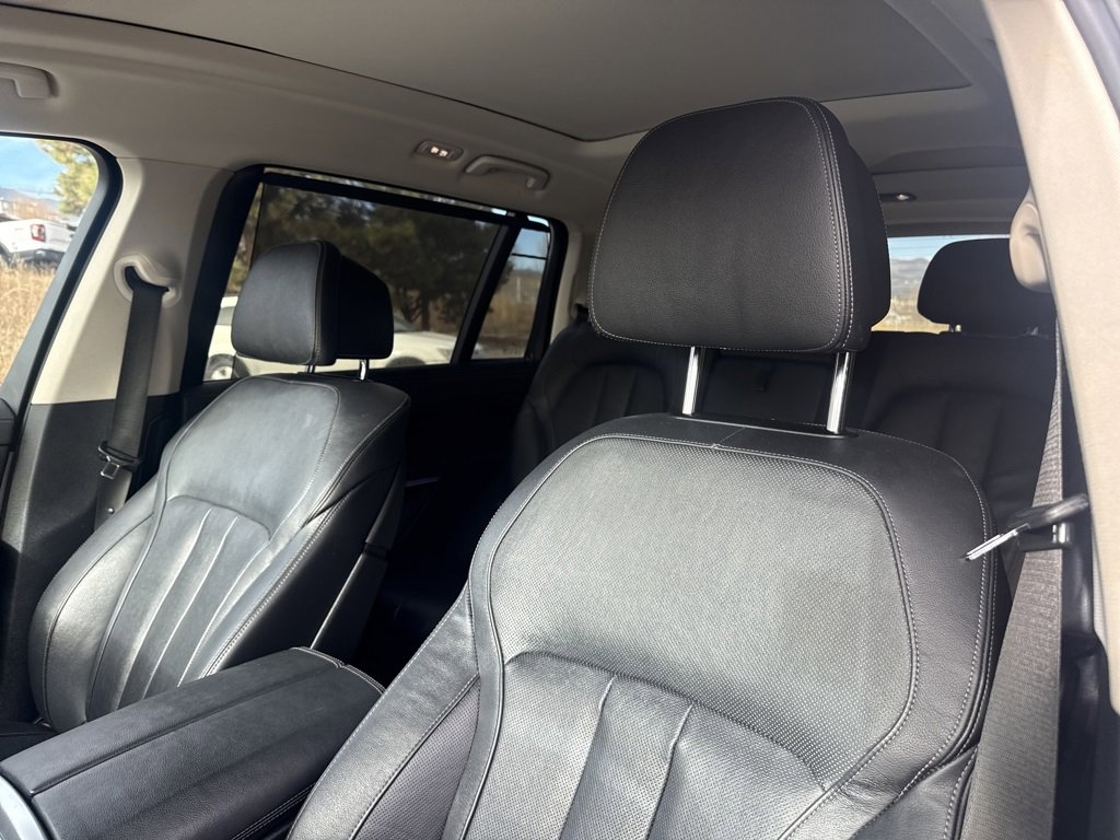 Used 2020 BMW X7 xDrive40i w/ Premium Package image 13