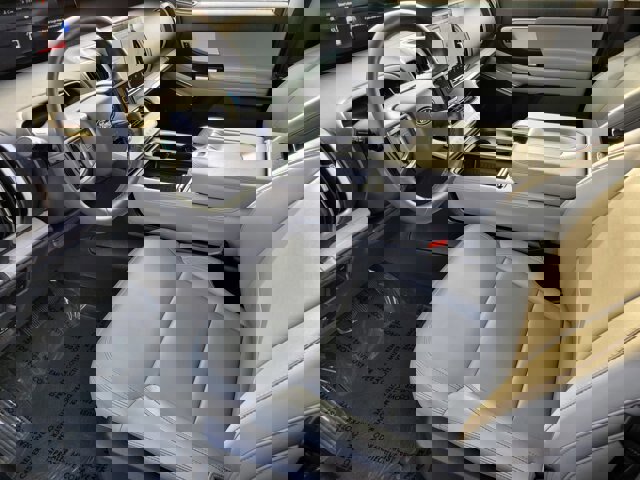 Certified 2025 Ford Expedition Active image 15