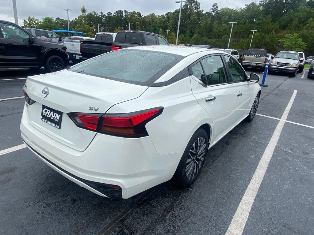 Used 2023 Nissan Altima 2.5 SV FWD image 7