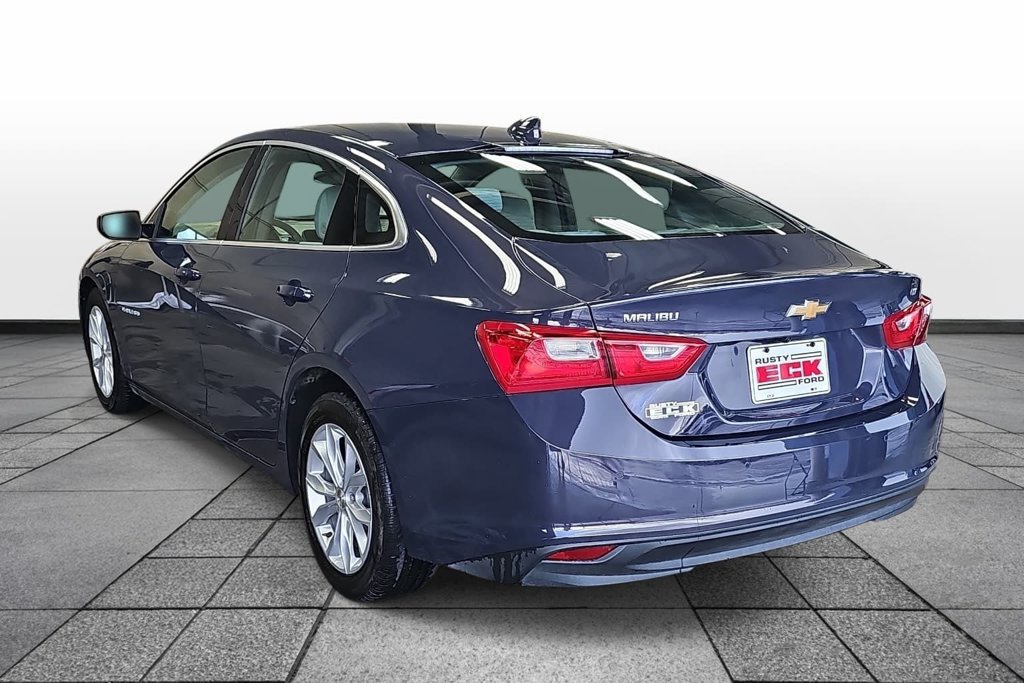 Used 2025 Chevrolet Malibu LT FWD image 7