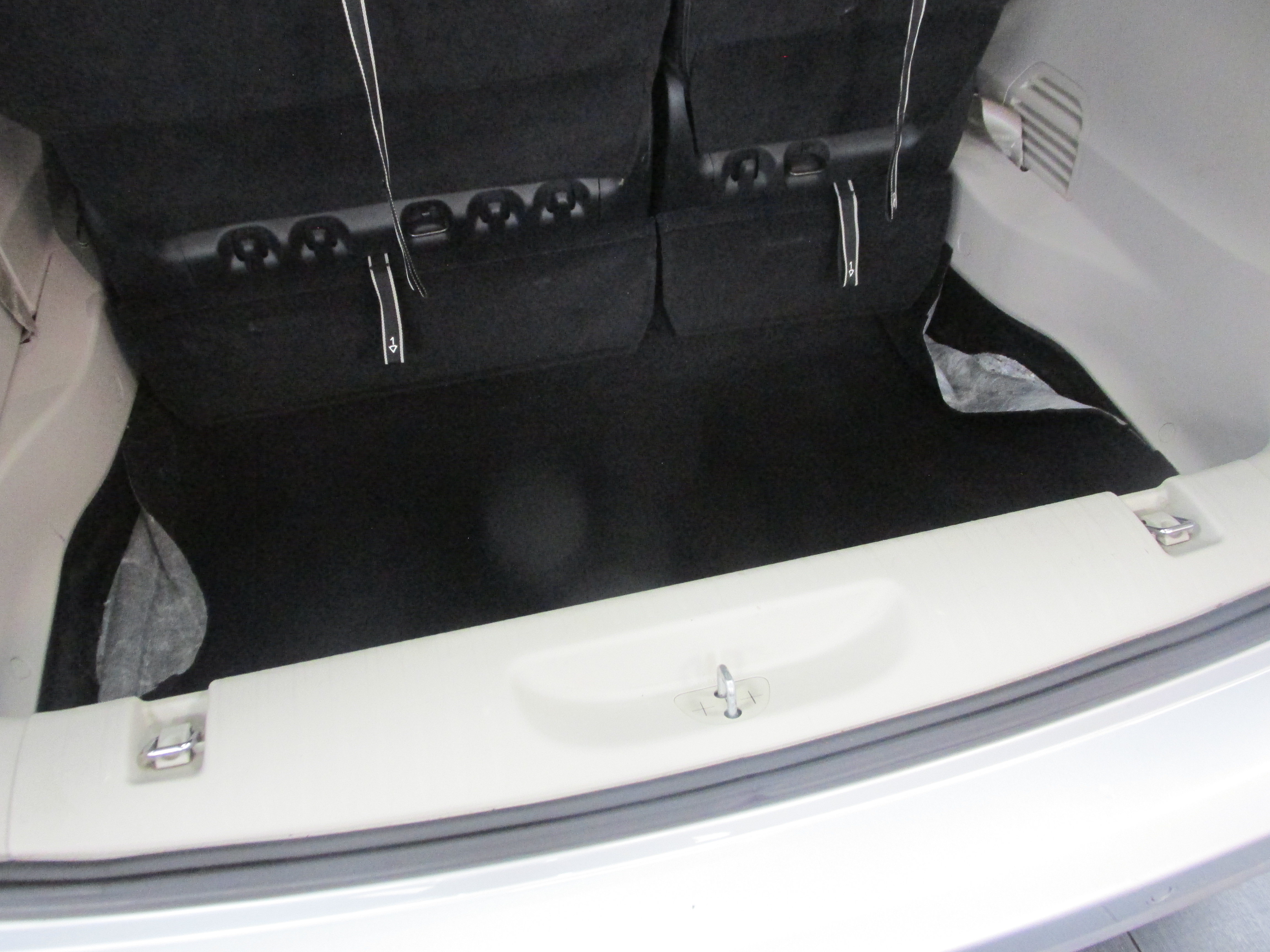 Used 2023 Chrysler Pacifica Touring-L FWD image 22
