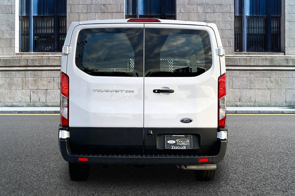 Certified 2024 Ford Transit 250 Low Roof w/ Exterior Upgrade Package RWD image 4