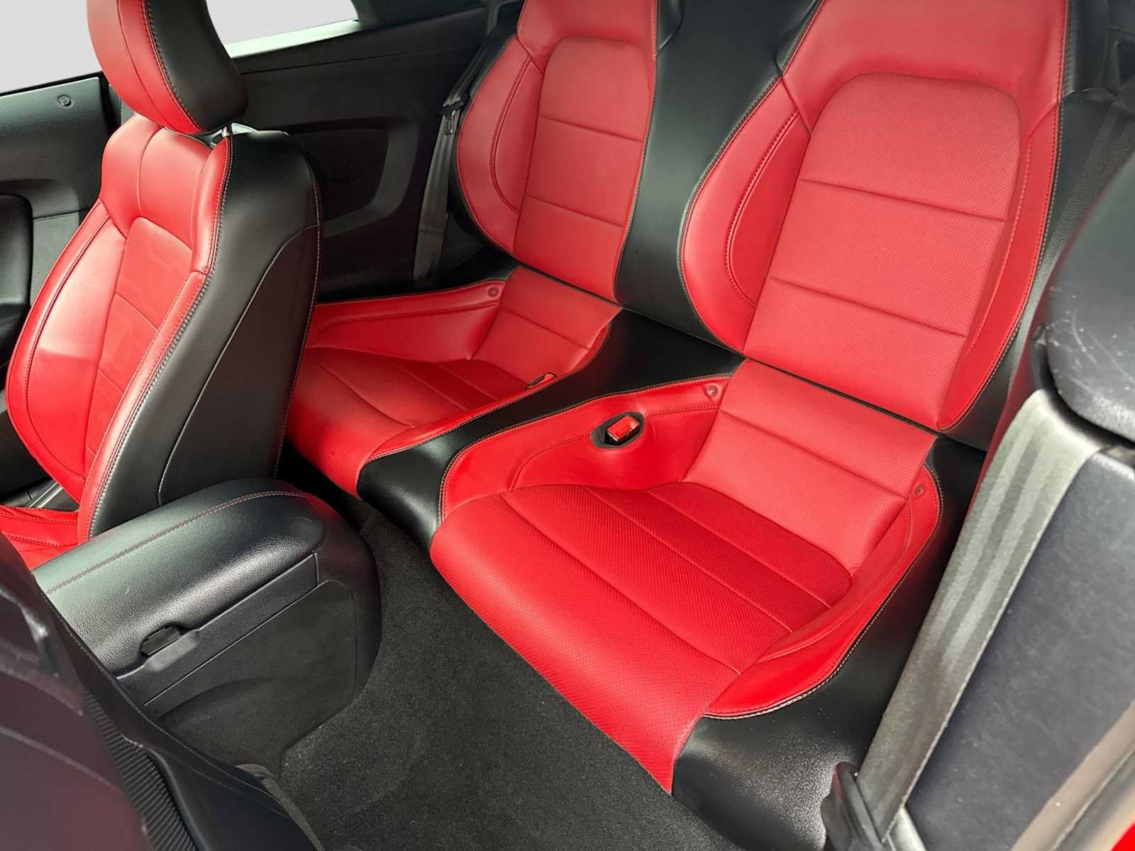Certified 2019 Ford Mustang Premium w/ Equipment Group 201A RWD image 16