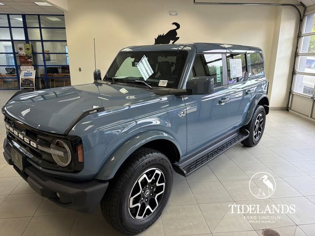 Certified 2025 Ford Bronco Outer Banks AWD/4WD image 4