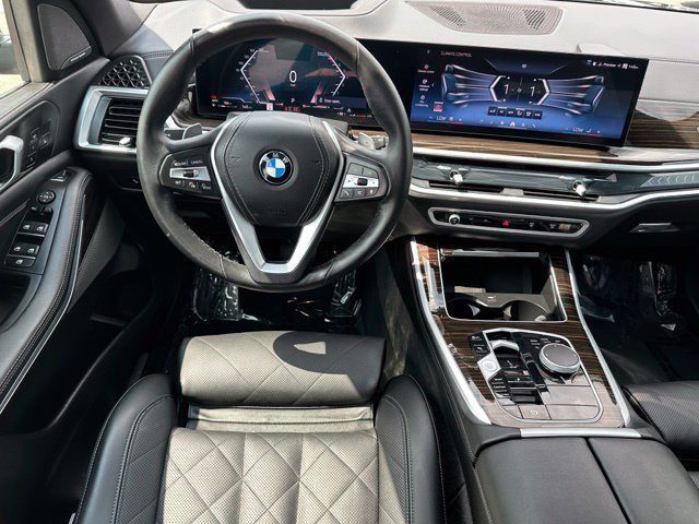 Used 2025 BMW X5 xDrive40i AWD/4WD image 21