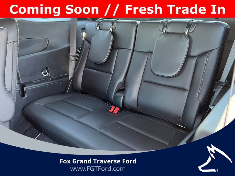Certified 2024 Ford Explorer XLT w/ Equipment Group 202A AWD/4WD image 6