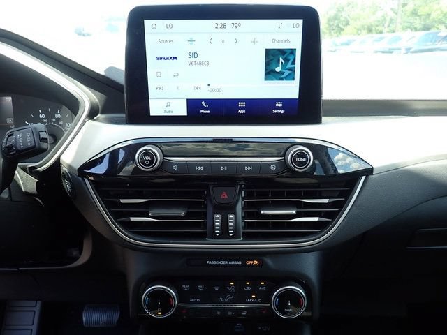 Certified 2022 Ford Escape SE w/ SE Sport Appearance Package AWD/4WD image 29