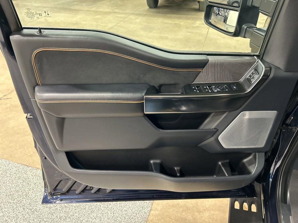 Certified 2024 Ford F350 Platinum w/ Tremor Off-Road Package image 14