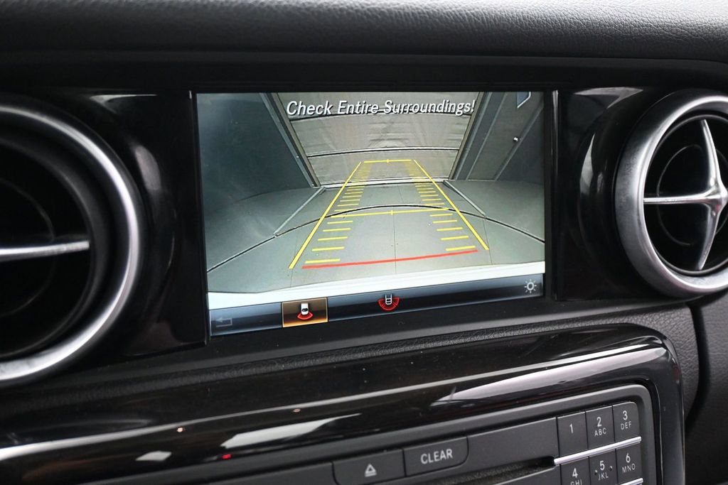 Used 2017 Mercedes-Benz SLC 300 image 14