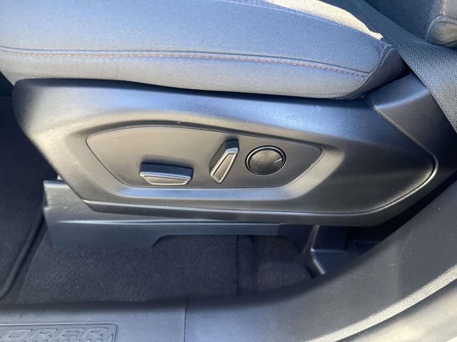 Certified 2025 Ford Explorer Active AWD/4WD image 21