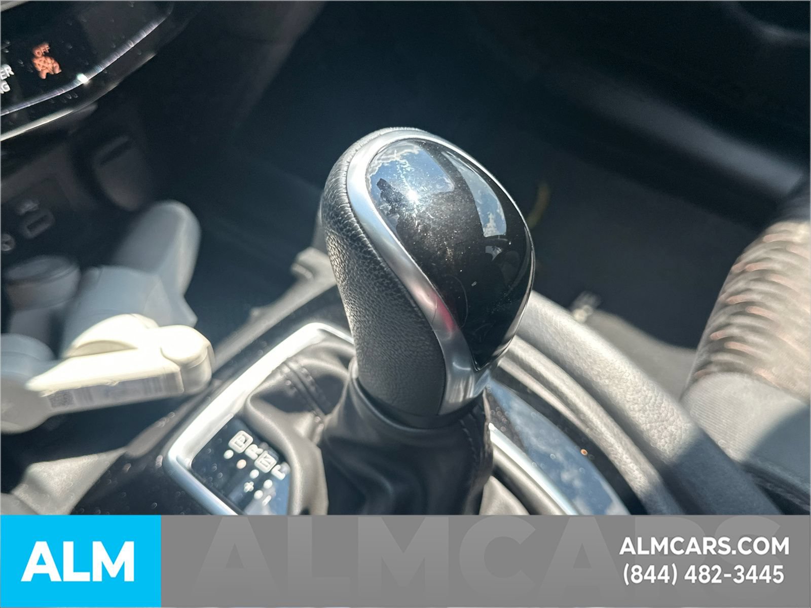 Used 2019 Nissan Rogue SV w/ Premium Package FWD image 36