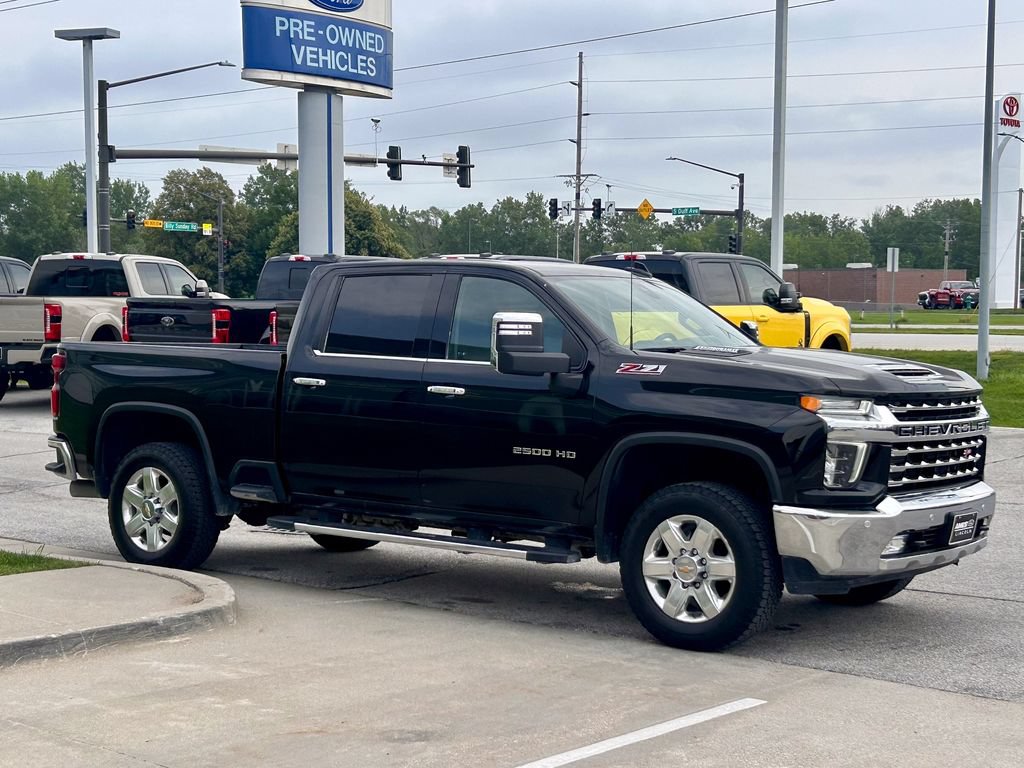 Used 2023 Chevrolet Silverado 2500 LTZ w/ LTZ Plus Package AWD/4WD image 7