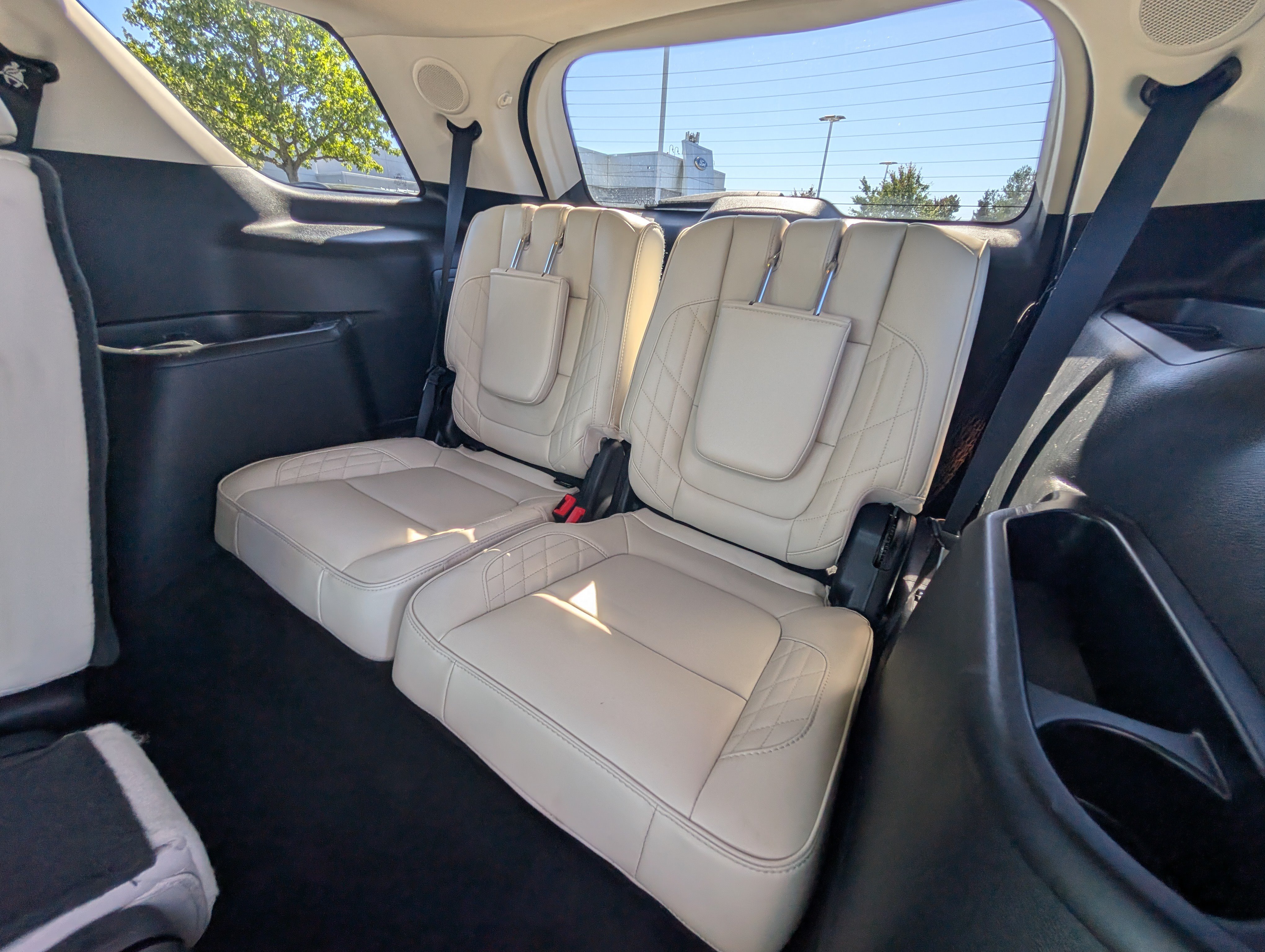 Certified 2017 Ford Explorer Platinum AWD/4WD image 17