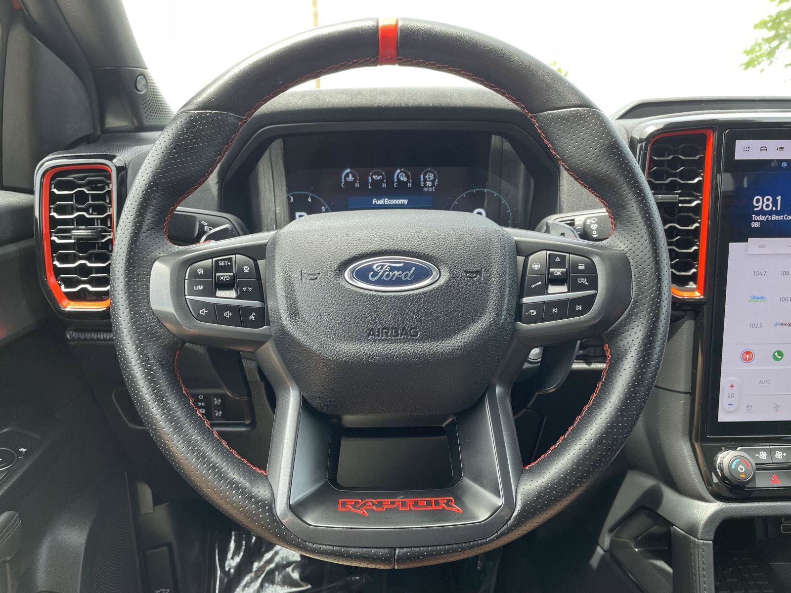 Certified 2024 Ford Ranger Raptor AWD/4WD image 12