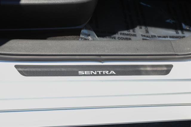 Used 2022 Nissan Sentra SR w/ Electronics Package FWD image 30